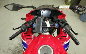 HONDA CBR250RR MC51