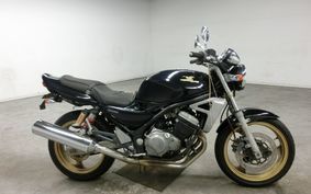 KAWASAKI BALIUS 250 Gen.2 2002 ZR250B