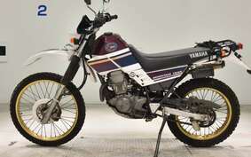 YAMAHA SEROW 225 W 4JG