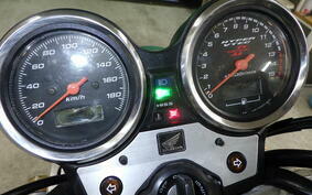 HONDA CB400SF VTEC SPEC 2 2002 NC39