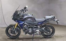YAMAHA MT-09 RN36J