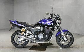 YAMAHA XJR1300 2000 RP03J