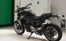 BMW F900R 2021