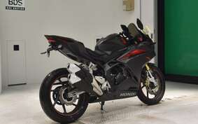 HONDA CBR250RR MC51