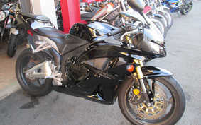 HONDA CBR600RR 2014 PC40