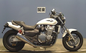 HONDA X4 LD 2000 SC38