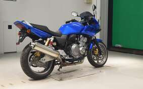 HONDA CB400 SUPER BOLDOR VTEC A 2009 NC42