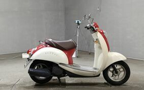 HONDA CREA SCOOPY I AF55