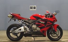 HONDA CBR600RR 2006 PC37