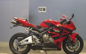 HONDA CBR600RR GEN 2 2006 PC37