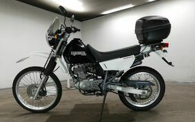 SUZUKI DJEBEL 200 (DR200SE) SH42A