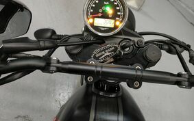 MOTO GUZZI V7 CARBON 2019 不明