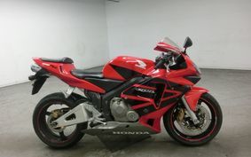 HONDA CBR600RR 2003 PC37