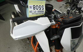 KTM 690 DUKE R 2015 LDU40