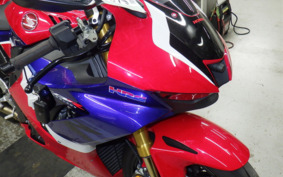 HONDA CBR1000RR RSP 2020 SC82