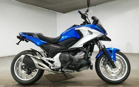 HONDA NC750X DCT 2016 RC90