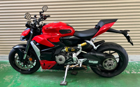 DUCATI  DUCATI  STREET  FIGHTER V2 2022 3F00