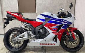 HONDA CBR600RR ABS 2015 PC40