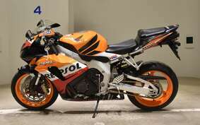 HONDA CBR1000RR 2007 SC57