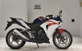 HONDA CBR250R GEN 3 MC41