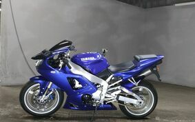 YAMAHA YZF-R1 1999 RN011