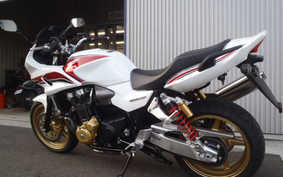 HONDA CB1300SB SUPER BOLDOR ABS 2013 SC54