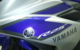 YAMAHA YZF-R25 RG10J