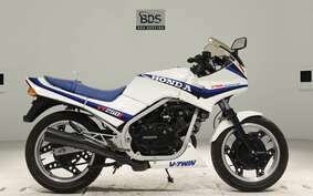 HONDA VT250FE MC08