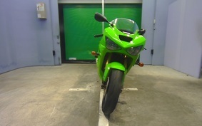 KAWASAKI NINJA ZX-6R R 2004 ZX4K12