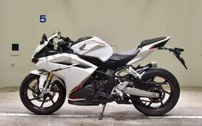 HONDA CBR250RR A MC51