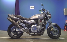 YAMAHA XJR1300 1998 RP01J