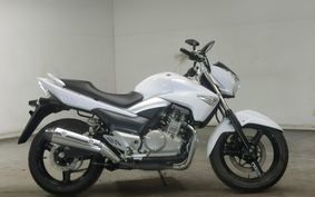 SUZUKI GSR250 GJ55D