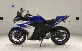 YAMAHA YZF-R25 RG10J