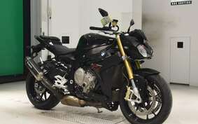 BMW S1000R 2016 0D02