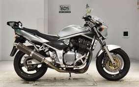 SUZUKI BANDIT 1200 2001 GV77A