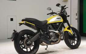 DUCATI SCRAMBLER ICON 2015