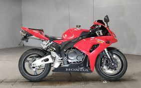 HONDA CBR1000RR 2006 SC57