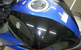 SUZUKI GIXXER 150 ED13N