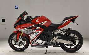 HONDA CBR250RR A MC51