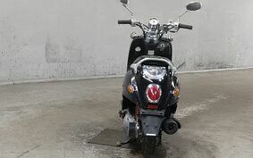 YAMAHA VINO 125 SE24