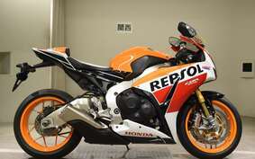 HONDA CBR1000RR SPECIAL EDITION 2015 SC59