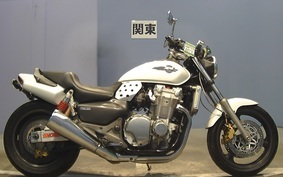 HONDA X4 LD 2000 SC38