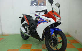 HONDA CBR150R CS150R