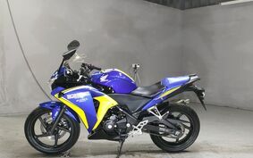 HONDA CBR250R MC41