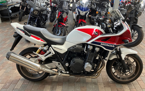 HONDA CB1300SB SUPER BOLDOR ABS 2014 SC54