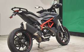 DUCATI HYPERMOTARD 820 2015