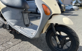 SUZUKI LETS4 CA45A