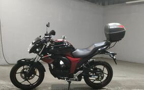 SUZUKI GIXXER 150 NG4BG