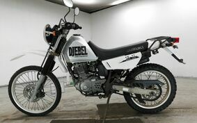 SUZUKI DJEBEL 200 (DR200SE) SH42A