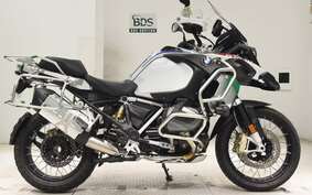 BMW R1250GS ADVENTURE 2022 0M11